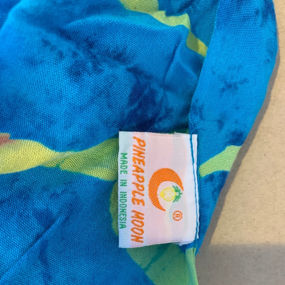 Tie-dye Sarong - Picture 3 of 3